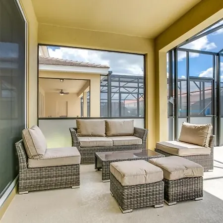 Amazing 7 Bedroom Solterra New Resort Home Villa